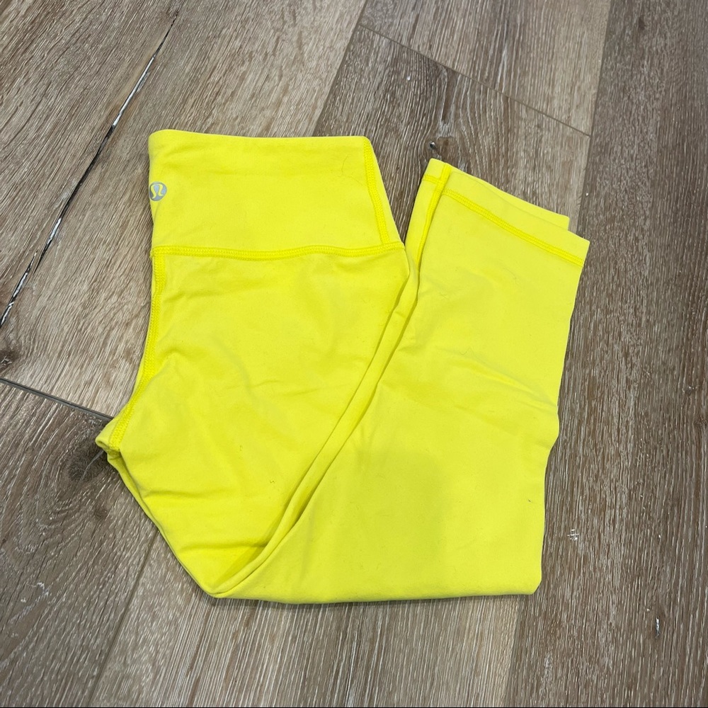 lululemon • cropped pants
